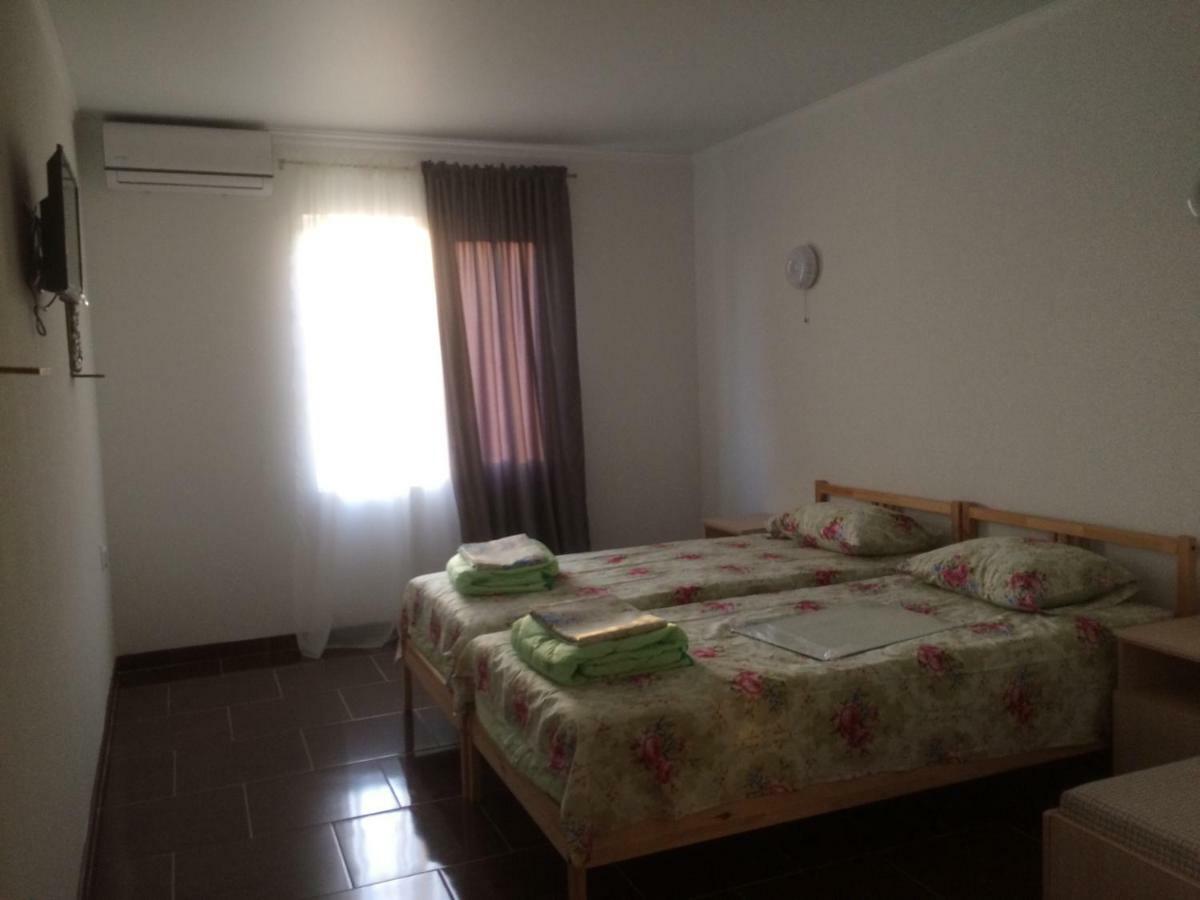 גודאותה Hotel 777 מראה חיצוני תמונה