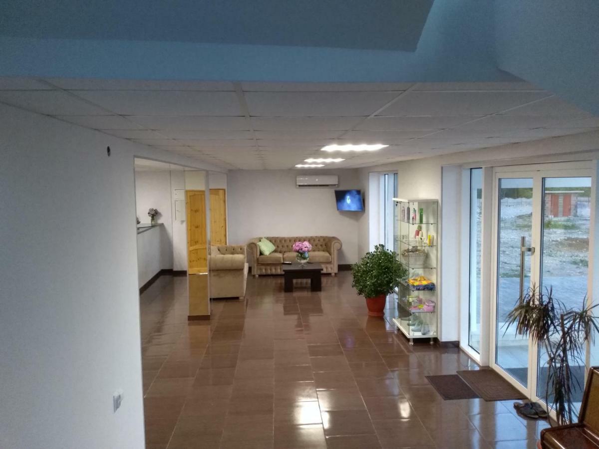 גודאותה Hotel 777 מראה חיצוני תמונה