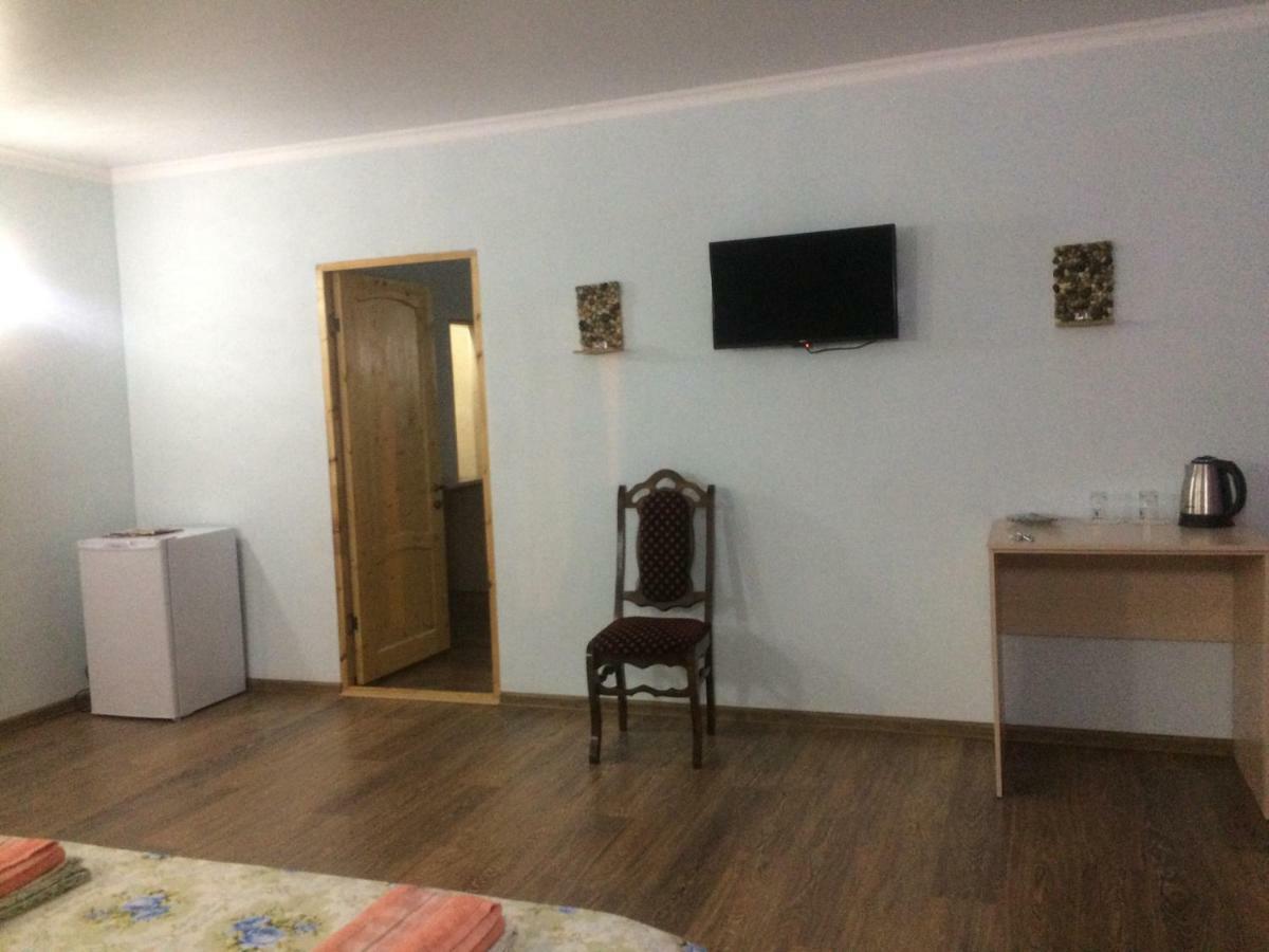 גודאותה Hotel 777 מראה חיצוני תמונה